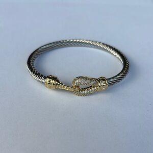 Elegant Gold and Silver Women's Bracelet